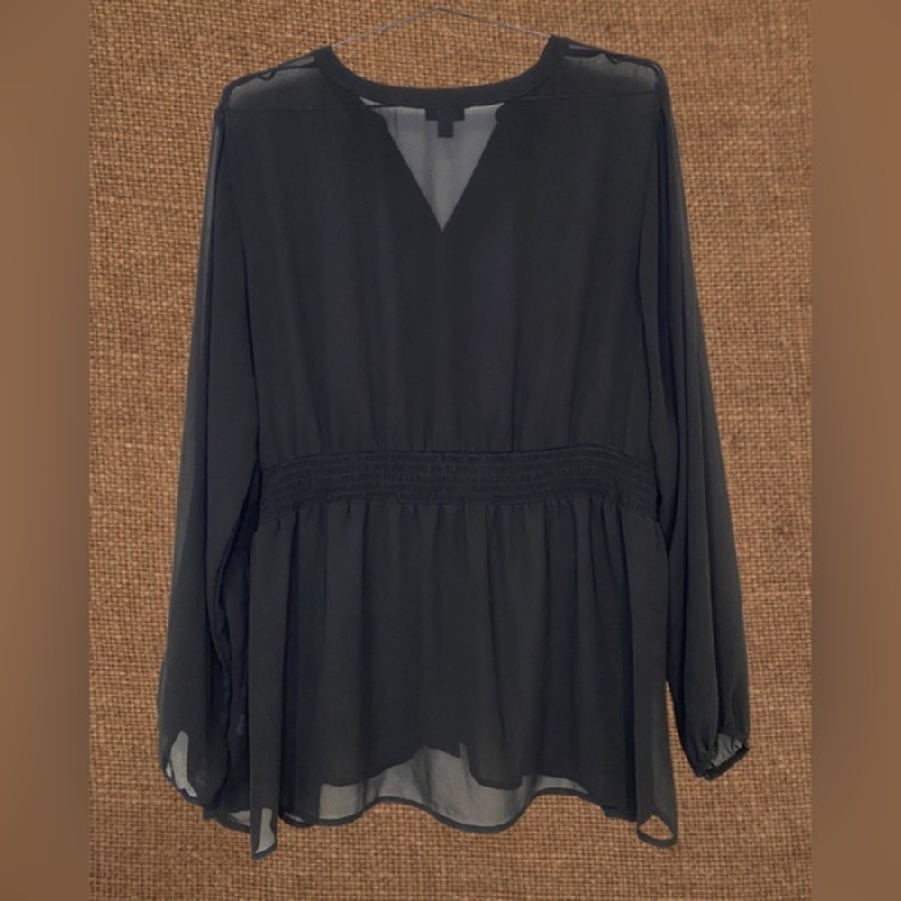 Women’s Black TORRID Smocked Ruffle‎ Long Sleeve Blouse Top Size 3 - Picture 2 of 6